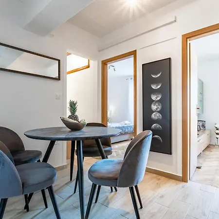 Bobo Central 2Br Apartment Zadar Exterior photo